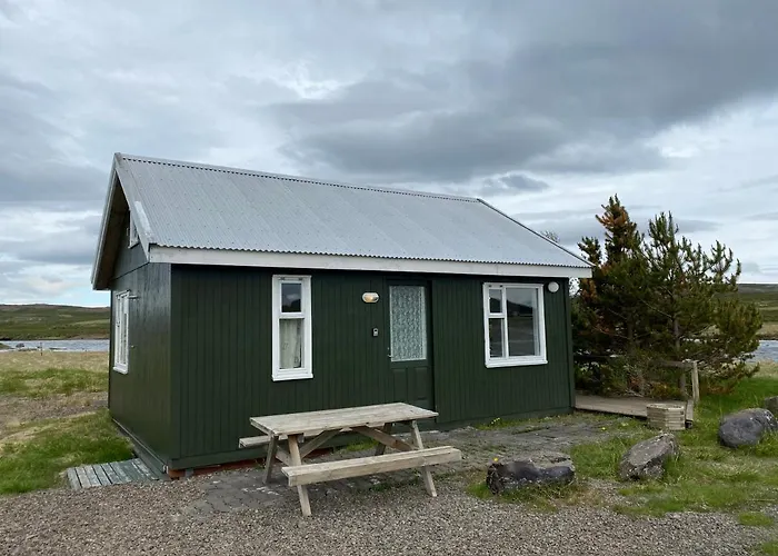 Abot - Riverside Cottage